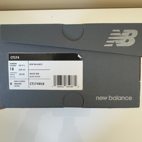 New Balance Shoes - Picture 7 of 8